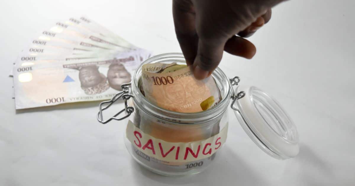 Benefits_vs_Salary_-_Encourages_Savings